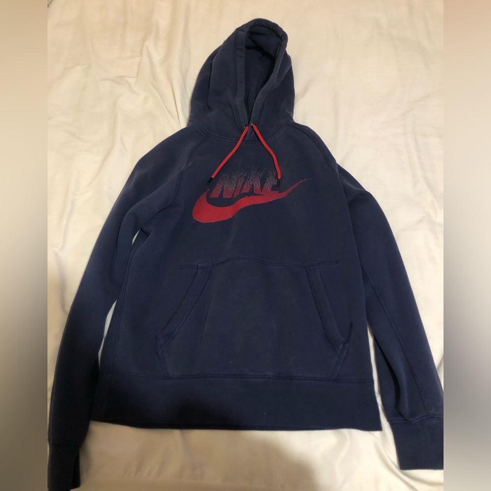 Vintage Nike Dark Blue Hoodie with Red Accents